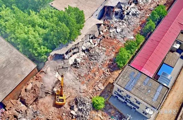 从此再无"范家店" 秦皇岛火车站北广场开建