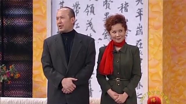 小品送礼蔡明郭达上演送礼学问金句频出爆笑全场