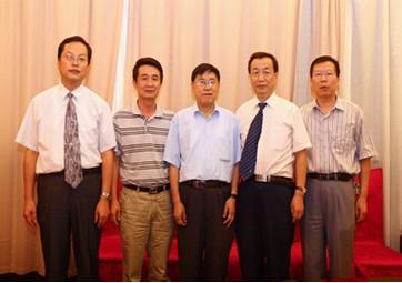 中国科学院院士李安民等专家学者应邀到咸阳师范学院讲学
