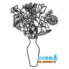 儿童花瓶带花简笔画