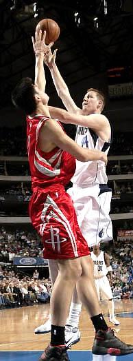 nba圈内人会诊姚明缺陷:他不像鲨鱼更像布拉德利