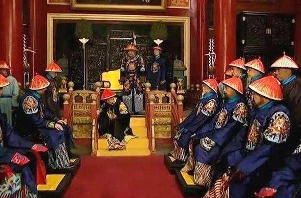 雍正王朝:雍正帝刚登基,为何就加封"死对头"八阿哥为廉亲王?