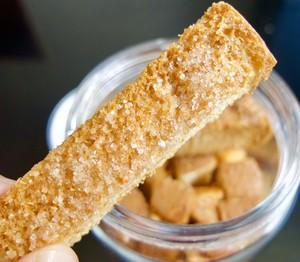 超级简单几步就可以拥有追剧小零食～黄油面包干