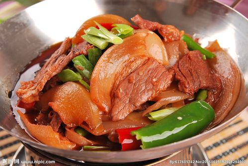 干锅带皮黄牛肉图片