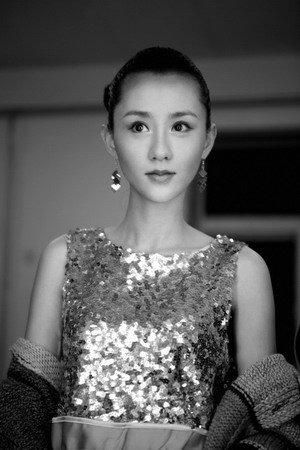 刘立淇再度牵手李幼斌 谱写年度大戏(图)