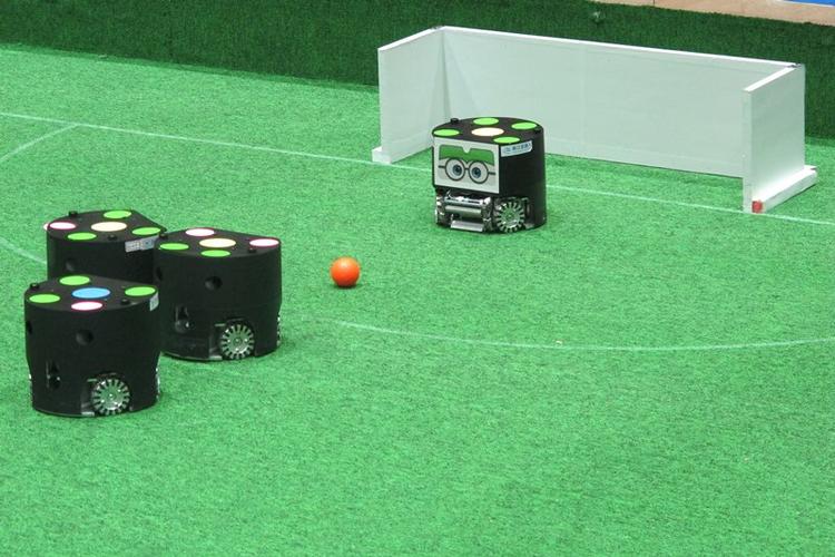 一,团体赛:机器人足球3vs3对抗赛