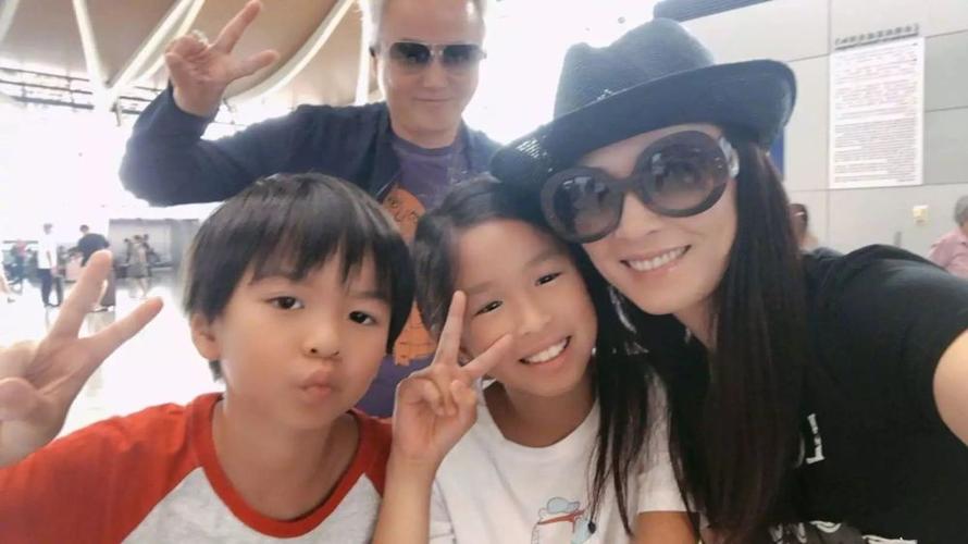 遗传怎么还带"偏心"?张庭儿子女儿颜值差距大,网友:杨迪不服