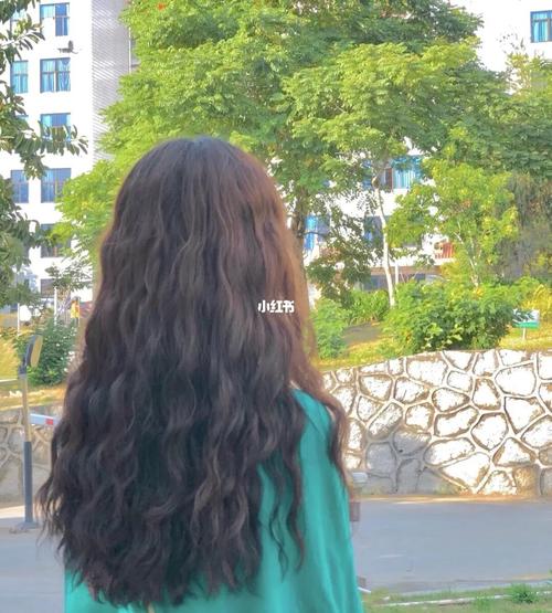 蓬松烫中长发烫发蛋卷头法式烫发秋冬浪漫卷发_发型_卷发_烫发_中长发