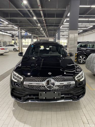 2021款奔驰glc300l新年提车