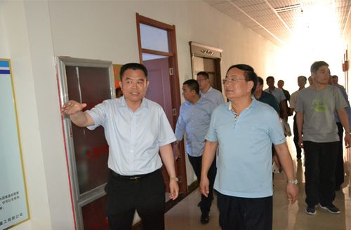 公司新闻|聊城市住建局赵维波局长一行莅临山东德丰重工有限公司考察