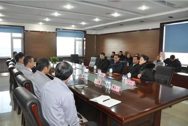祝业精会长,张兴桥局长,孙晓东副局长走访慰问旭阳集团困难职工