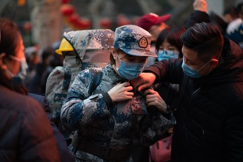 图集疫情面前这就是军人的姿态