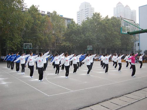 平顶山市第八中学