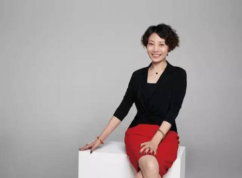 你一定在电视上见过这些主持人,但你绝对没听过他们为