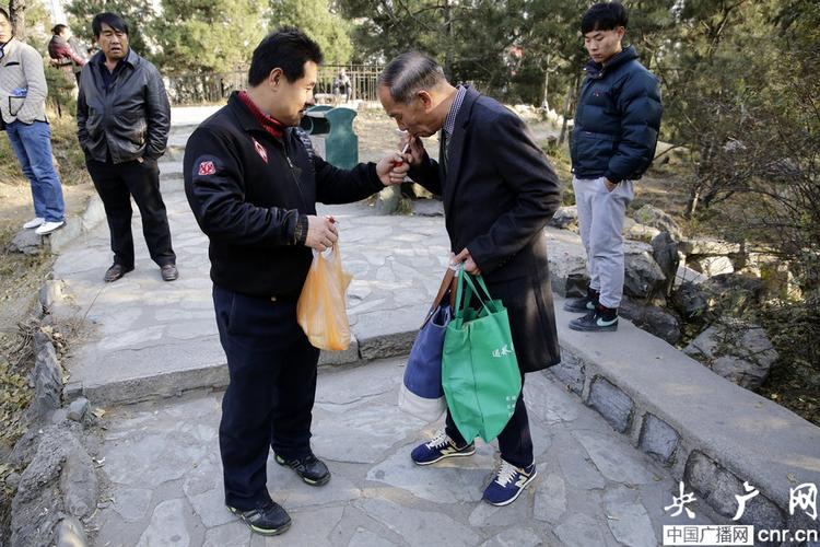 图片故事:东单公园的老彭