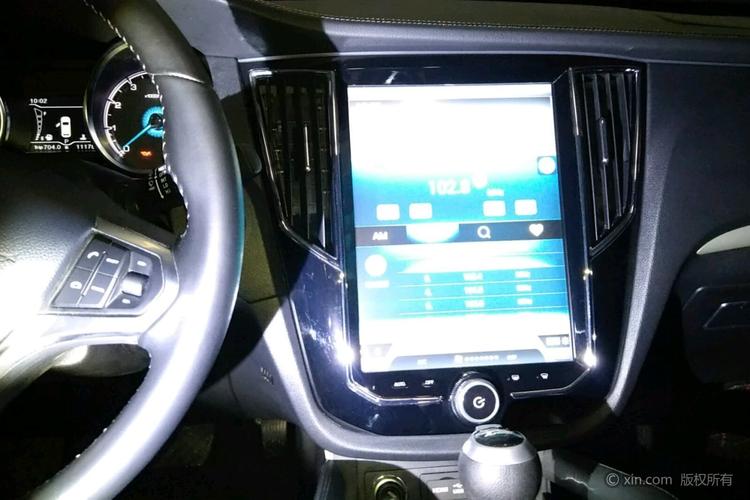 众泰sr7 2016款 1.5t 自动 魔方之心版 国v