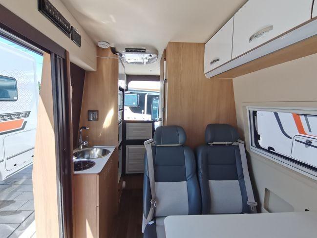 上汽大通宇通b型v80房车最低多少钱