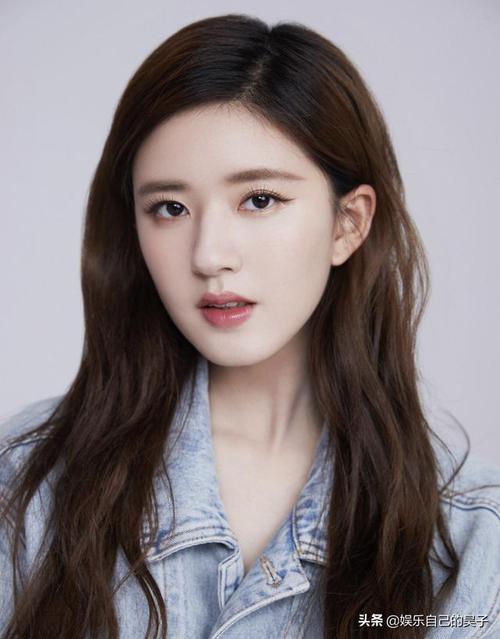 盘点改过名字的四川籍明星