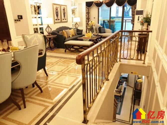 海伦国际叠拼别墅武东中学旁大体量新盘出售免费带看,武汉青山区工人