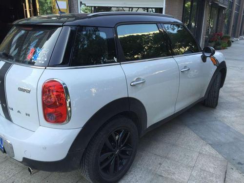 mini 宝马minisuv 白色