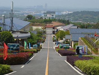 > 南京大金山风景区门票   南京大金山,位于南京郊县溧水县东屏集镇的