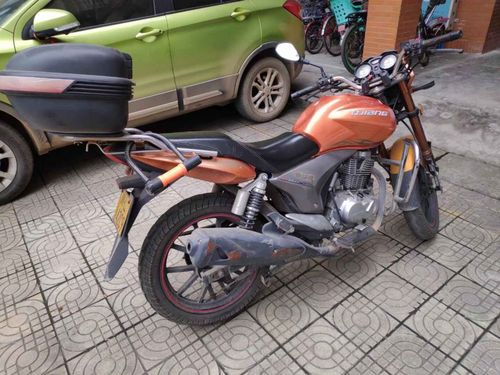 [跳蚤市场]钱江龙摩托车
