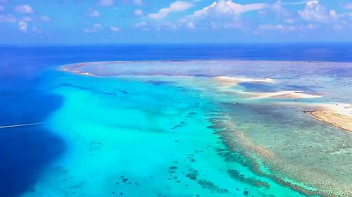 航拍美丽的西沙群岛视频,无人机视角被震撼到了