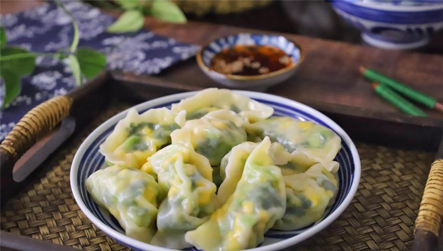 秋冬季节多吃这碱性蔬菜用来包饺子比韭菜鲜美便宜又好吃