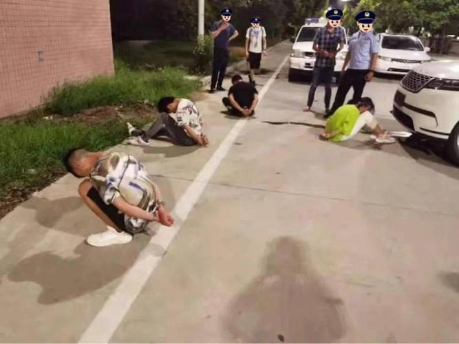 【惊险时刻】汕头抓捕毒贩,现场曝光.