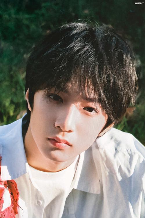 刘耀文图片刘耀文一直是懂事的小孩啊