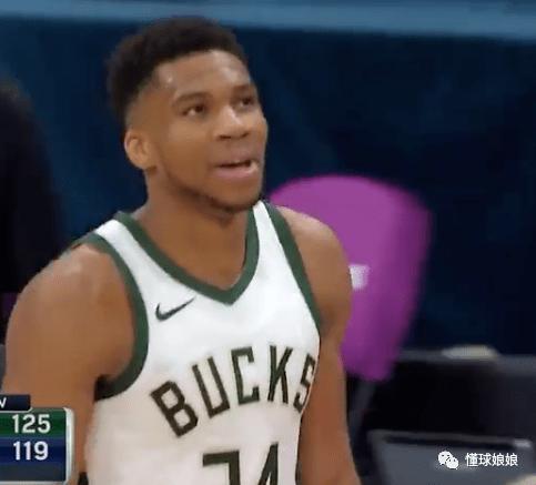 然后威少离去之后,字母哥又一脸的满足.