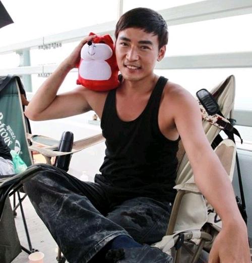 焦恩俊近照认不出:才53岁的他,到底经历了