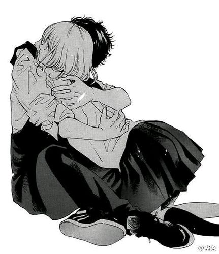 急求:像这种动漫男生抱女生或者女生抱男生的图片!