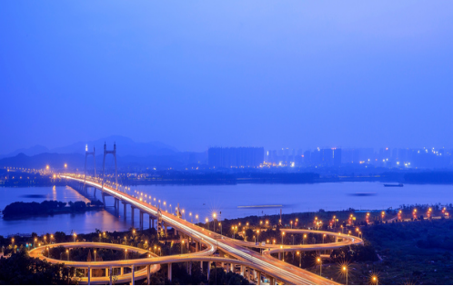 (三汊矶大桥夜景)