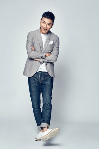 鹿马影像商业摄影工作室作品主持人陈欢面膜广告