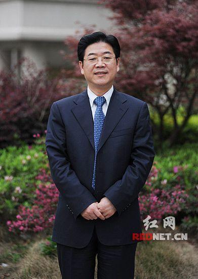 市州委书记访谈录怀化市委书记李亿龙(图)