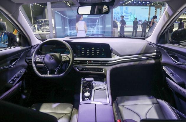 2021广州车展13万谁更全能长安cs75plus对比第三代哈弗h6