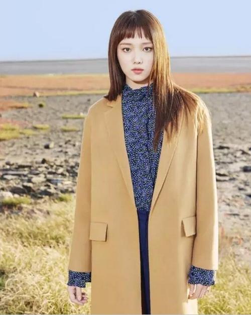 2017最新流行超短齐刘海choppy bang发型