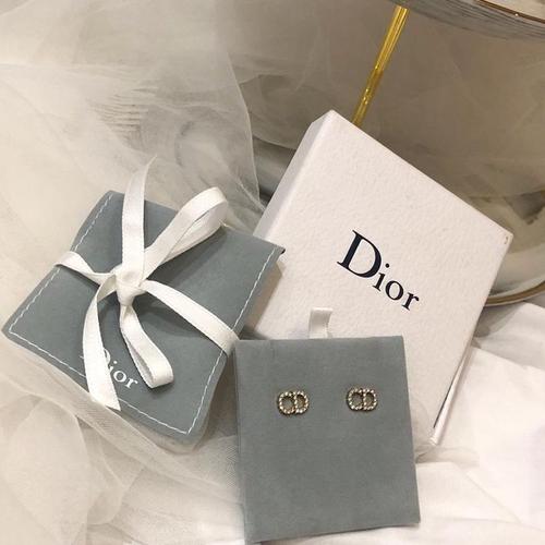迪奥水钻cd耳钉