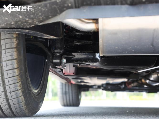 实拍吉利缤越pro争当中国小钢炮