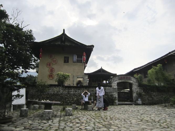 [转载]走进神秘的客家土楼(3)--云水谣