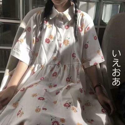真人女生聊天背景