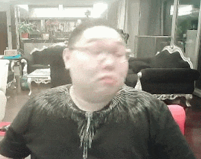 lol:pdd十八款gif动态表情包,值得你珍藏!