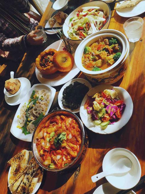 每月一次的小姐妹聚餐1912112019年的最后一次聚餐