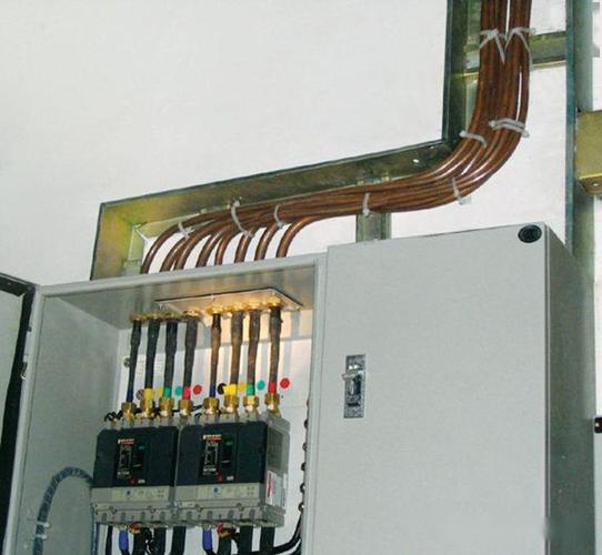 矿物电缆进配电箱安装矿物电缆耐火试验72矿物电缆过路箱安装实例