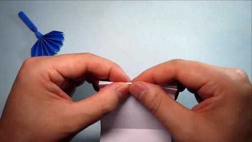 儿童手工折纸扫把,一张纸就能折出简单又漂亮的小家具