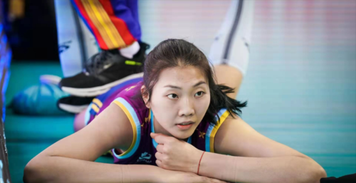 征战全运会,袁心玥自己也在个人社交媒体上艾特了天津女排,因为之前