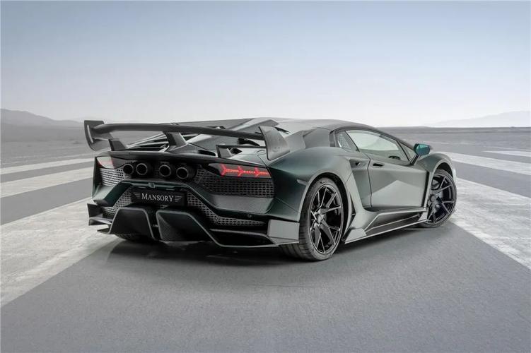 碳索迈莎锐定制兰博基尼aventador svj
