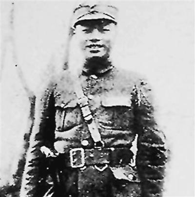 个人简介:张炎(1902-1945),祖籍广东吴川,生於越南海防.