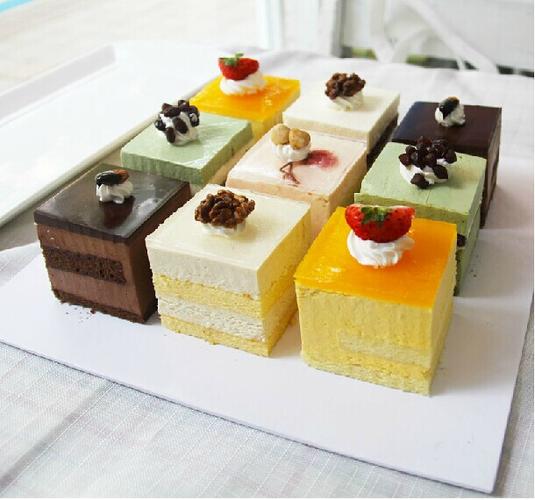 多味拼装芒果绿茶巧克力蓝莓樱桃蔓越莓慕斯生日蛋糕店送广州佛山